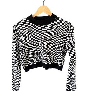 Garage Black and white Knit Top